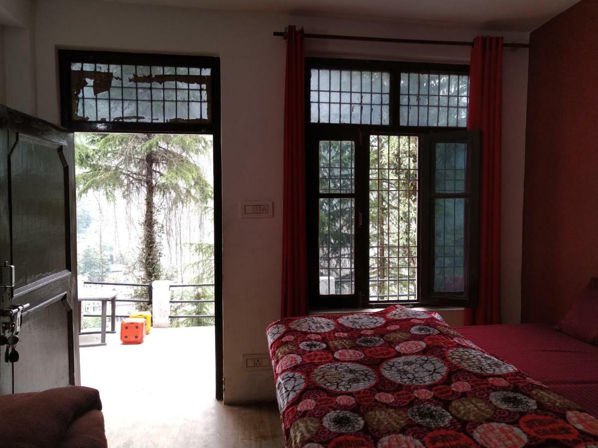 Mochila Youth Hostel Mcleod Ganj Dharamshala Exterior photo