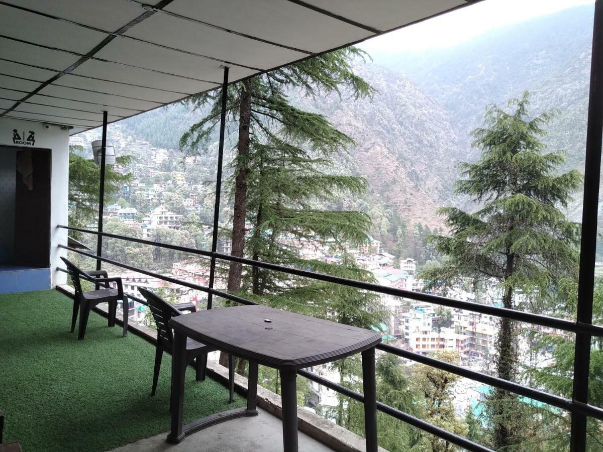 Mochila Youth Hostel Mcleod Ganj Dharamshala Exterior photo